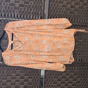 Lucky Brand Sheer V Neck Blouse in Size 2X in Great Condition